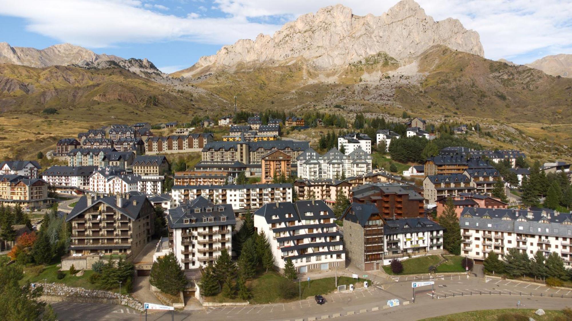 Apartamentos Formigal Dış mekan fotoğraf