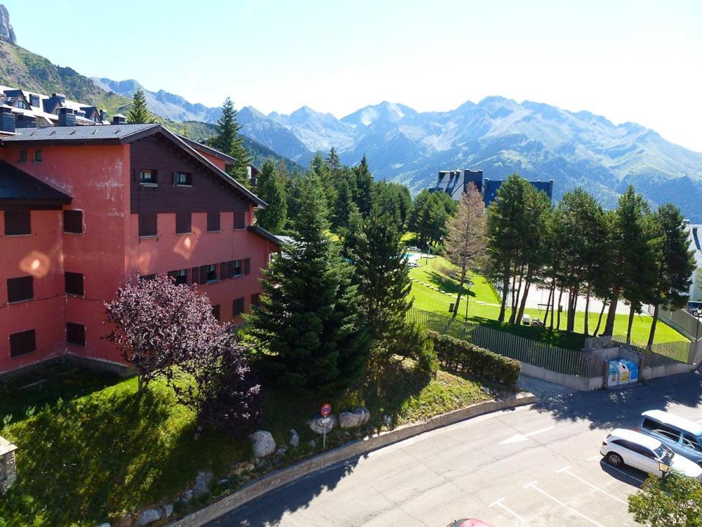 Apartamentos Formigal Oda fotoğraf